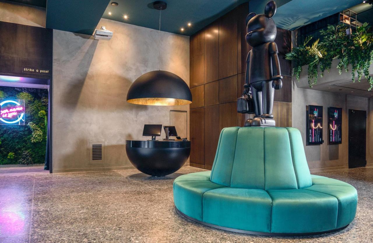Onoma Hotel Thessaloníki Luaran gambar The hotel's lobby